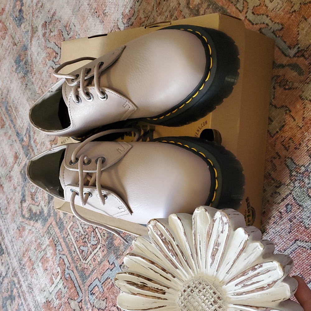 Dr. Martens Vintage Taupe Leather Platform Oxfords - Picture 8 of 10